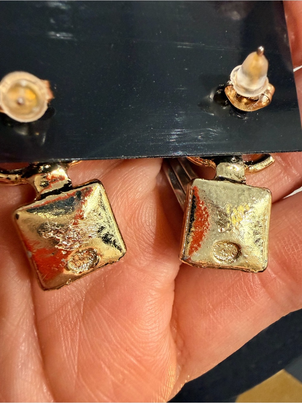 Gold-Tone CC Drop Earrings with Lavender Square Stones - Picture 5 of 9